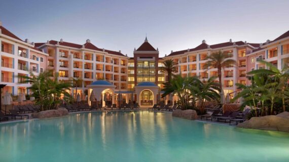Data Points to Another Successful Year for Tourism, by neoturis