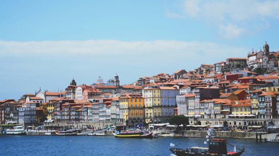 Turismo cresce, desafios mantêm-se, por Eduardo Abreu
